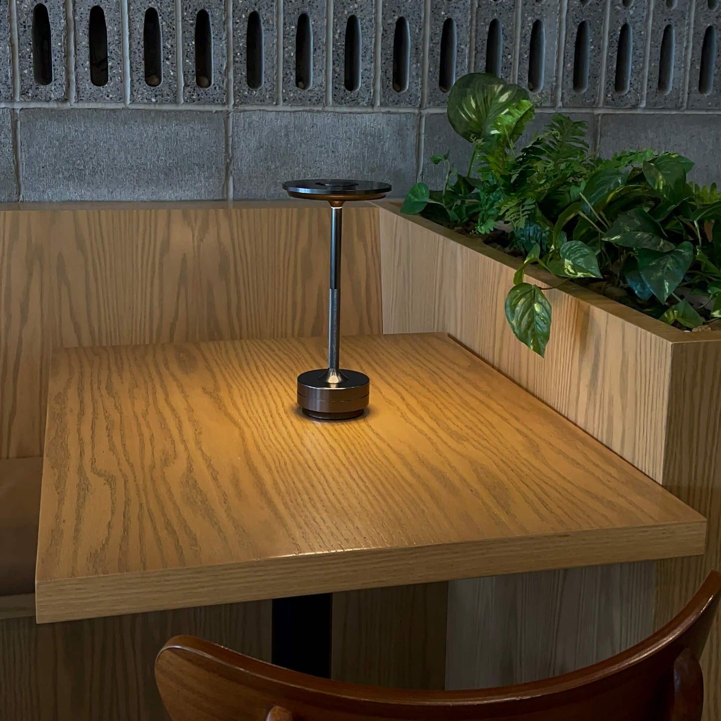 Aurelia Metallic Cordless Table Lamp